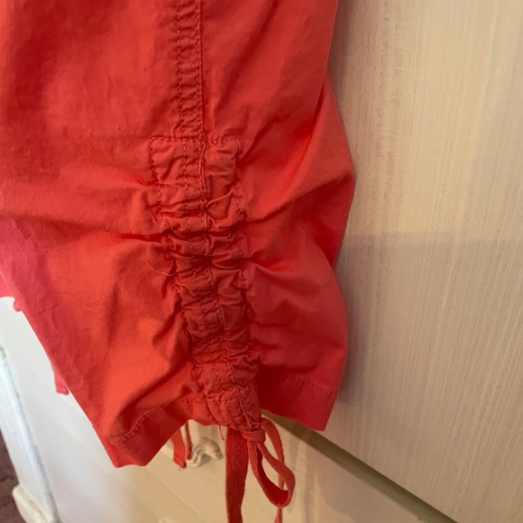 Cute Peach Capris - Picture 7 of 8